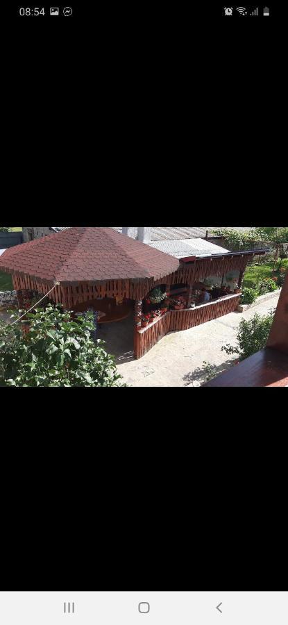 Casa Luca Hotel Simbata de Sus Exterior photo